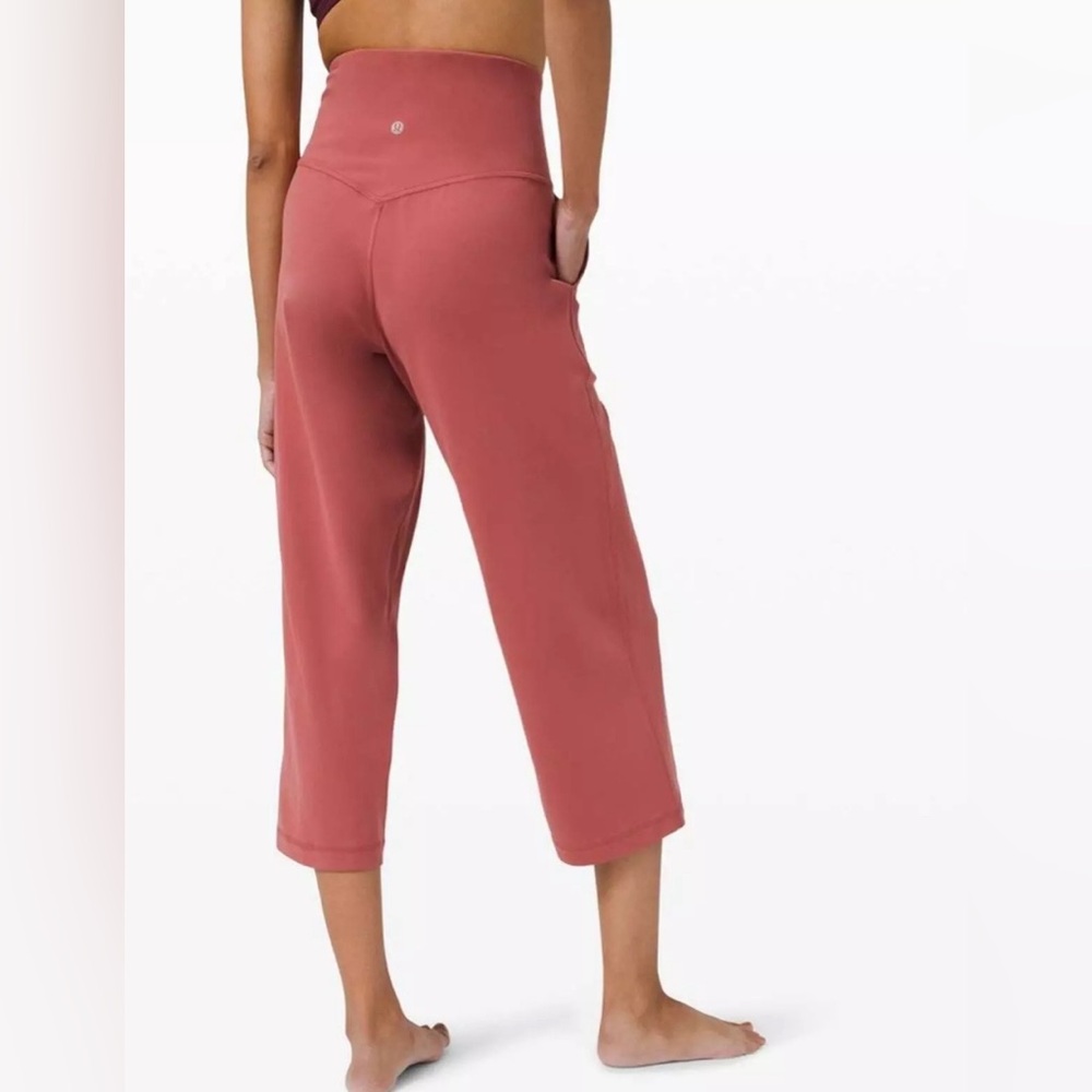 LULULEMON Align Wide Leg Crop 23" in Soft Cranberry Sz. 4 - Picture 2 of 11